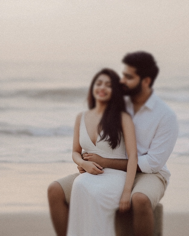 Vivaan and Diya on the beach